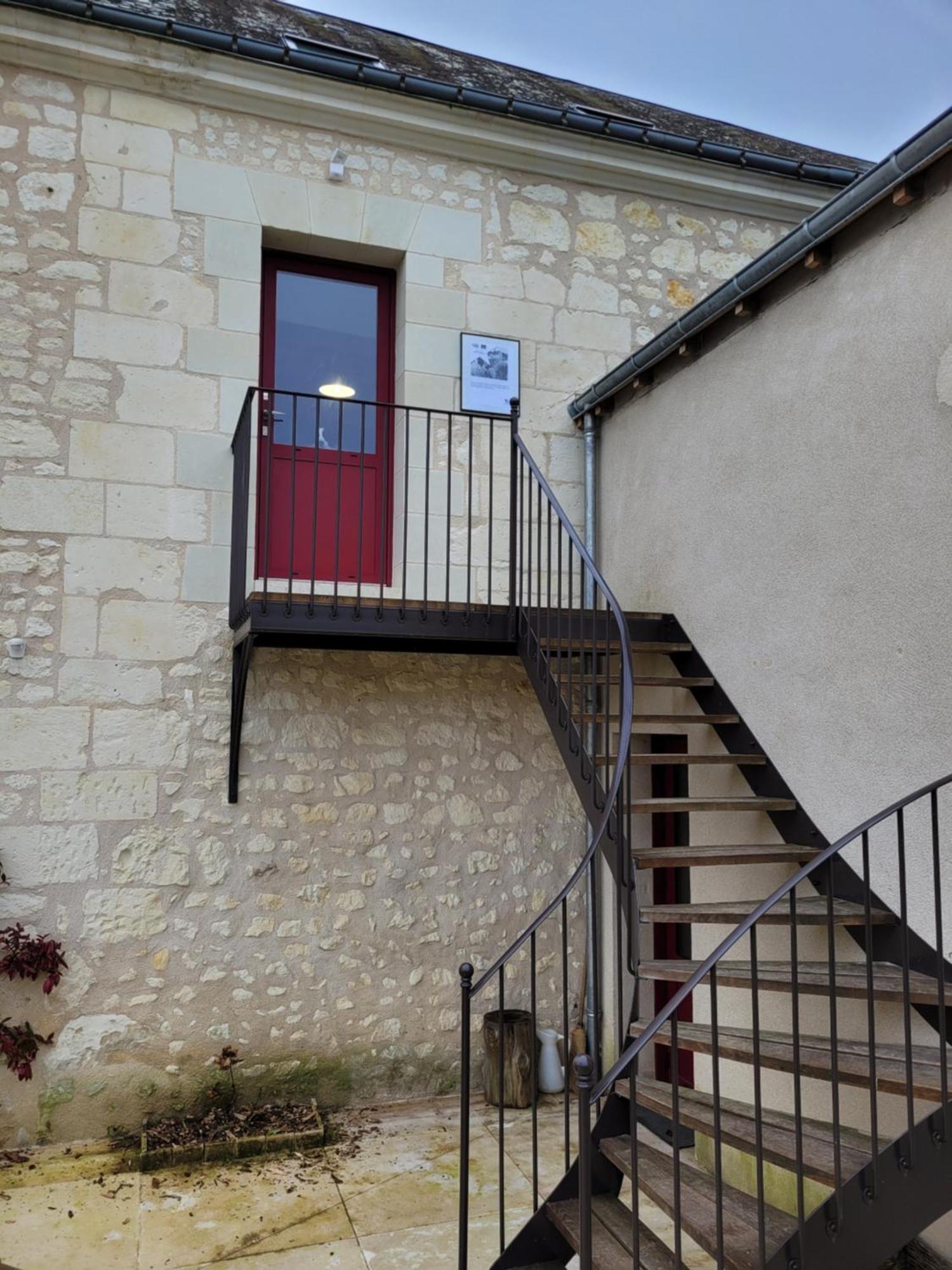 Bulle De Campagne A Saint Benoit La Foret Dış mekan fotoğraf